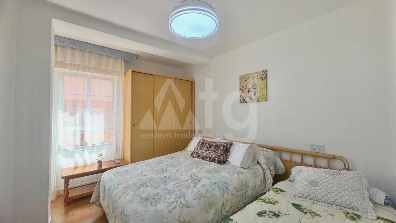1 Schlafzimmer Penthouse-Wohnung in Torrevieja - CT154715 - Foto - 8