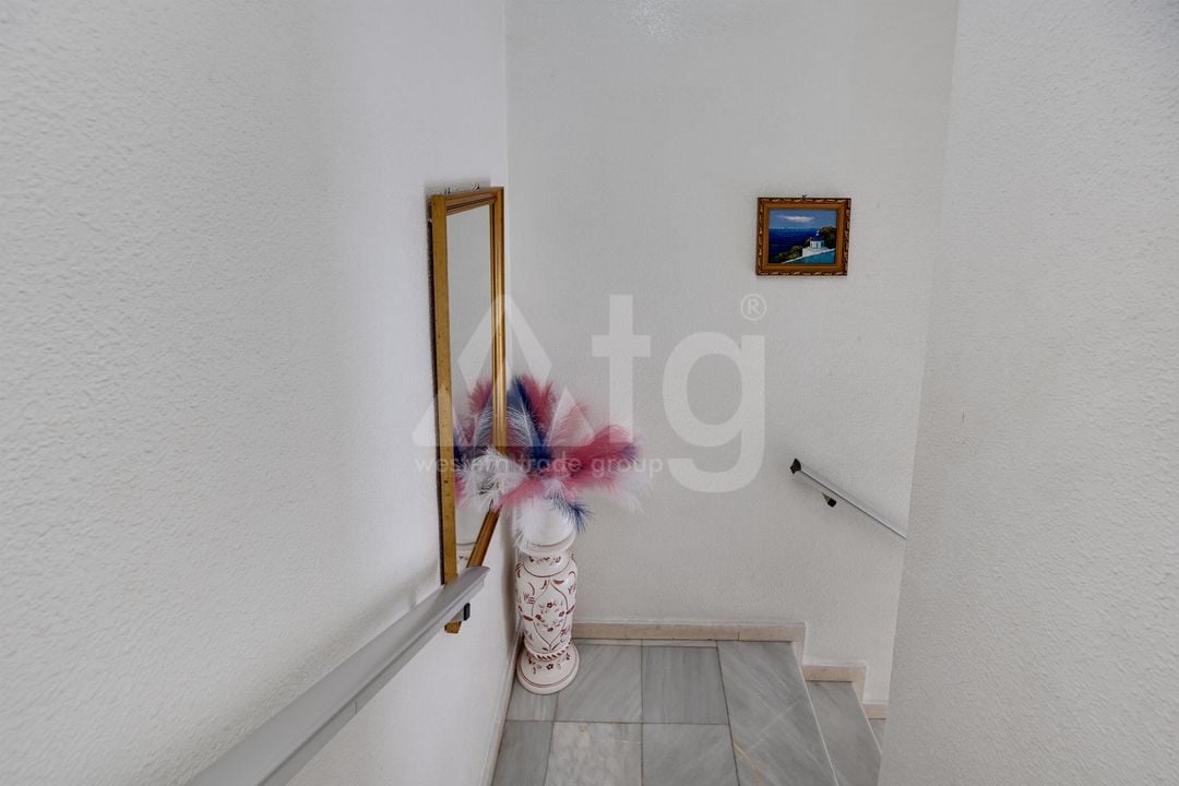 Bungalow de 3 habitaciones en Torrevieja - TIM154725 - Foto - 12