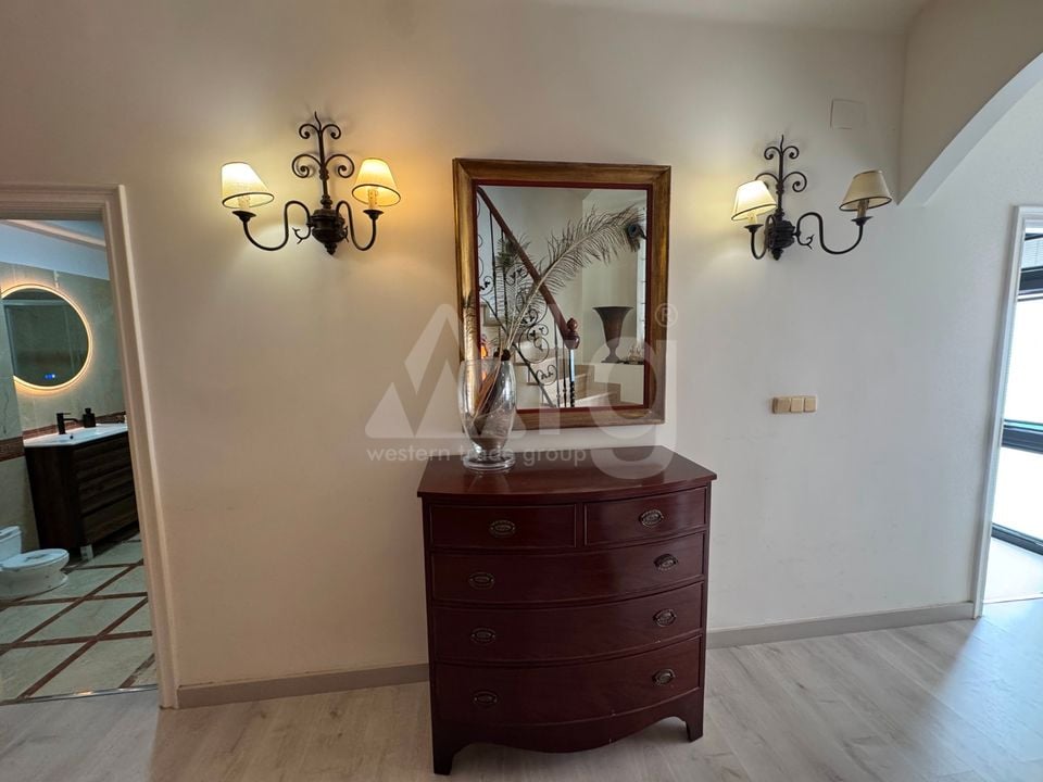 5 Schlafzimmer Doppelhaus in Guardamar del Segura - NSP154761 - Foto - 20