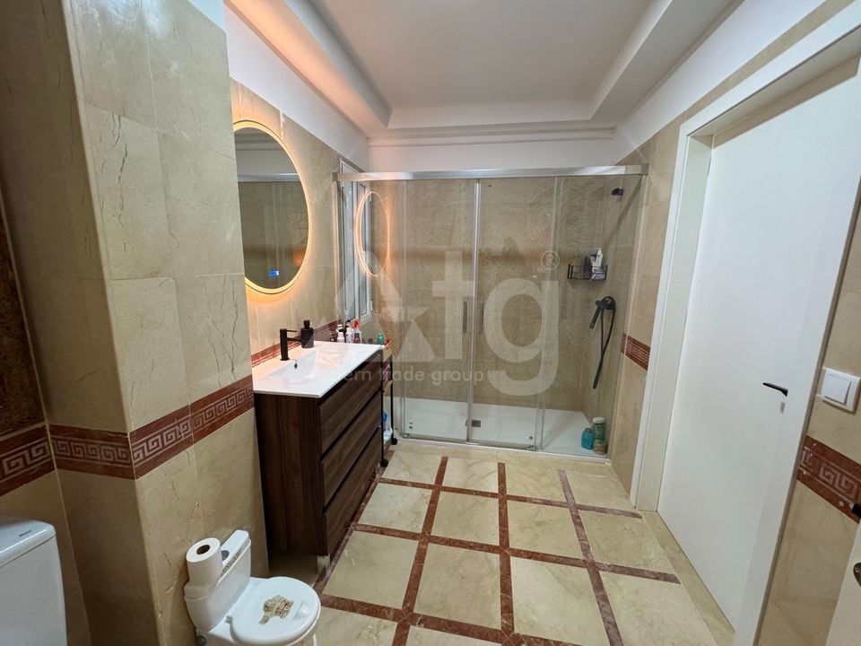 5 Schlafzimmer Doppelhaus in Guardamar del Segura - NSP154761 - Foto - 18