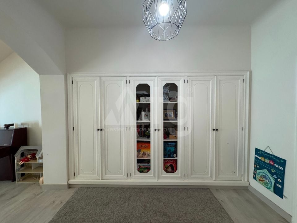 5 Schlafzimmer Doppelhaus in Guardamar del Segura - NSP154761 - Foto - 13