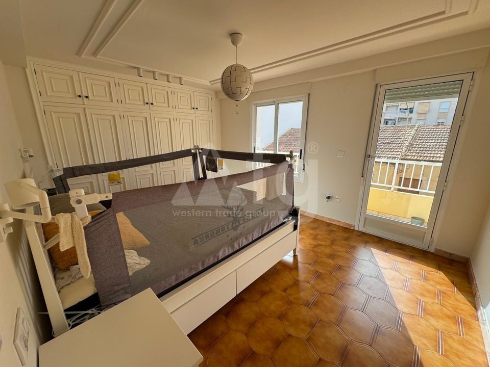 5 Schlafzimmer Doppelhaus in Guardamar del Segura - NSP154761 - Foto - 11