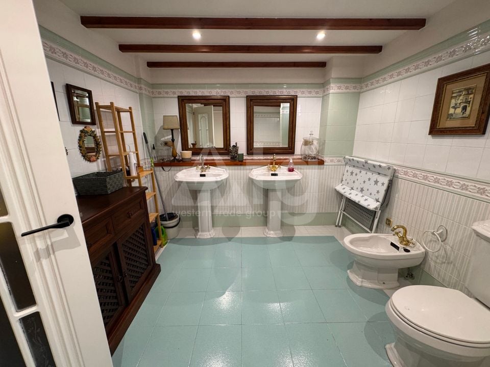 5 Schlafzimmer Doppelhaus in Guardamar del Segura - NSP154761 - Foto - 24