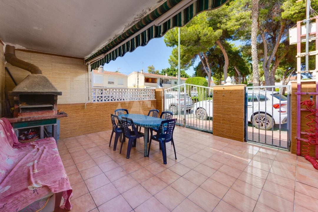 3 bedroom Townhouse in Torrevieja - CYM154870 - Photo - 4