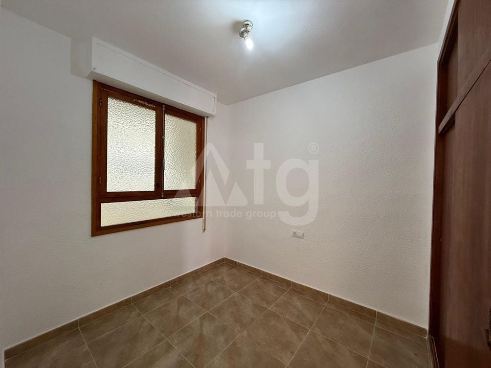 Appartement de 3 chambres à Torrevieja - AG154887 - Photo - 11