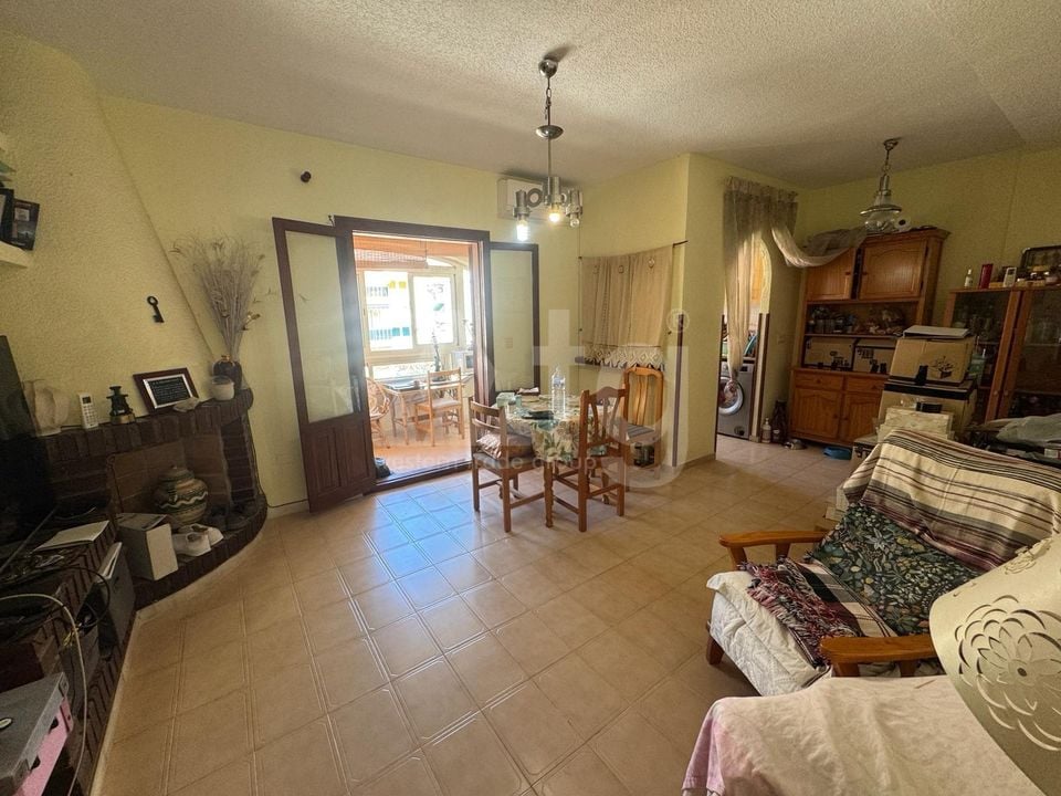 Duplex de 3 chambres à Torrevieja - AG154888 - Photo - 1