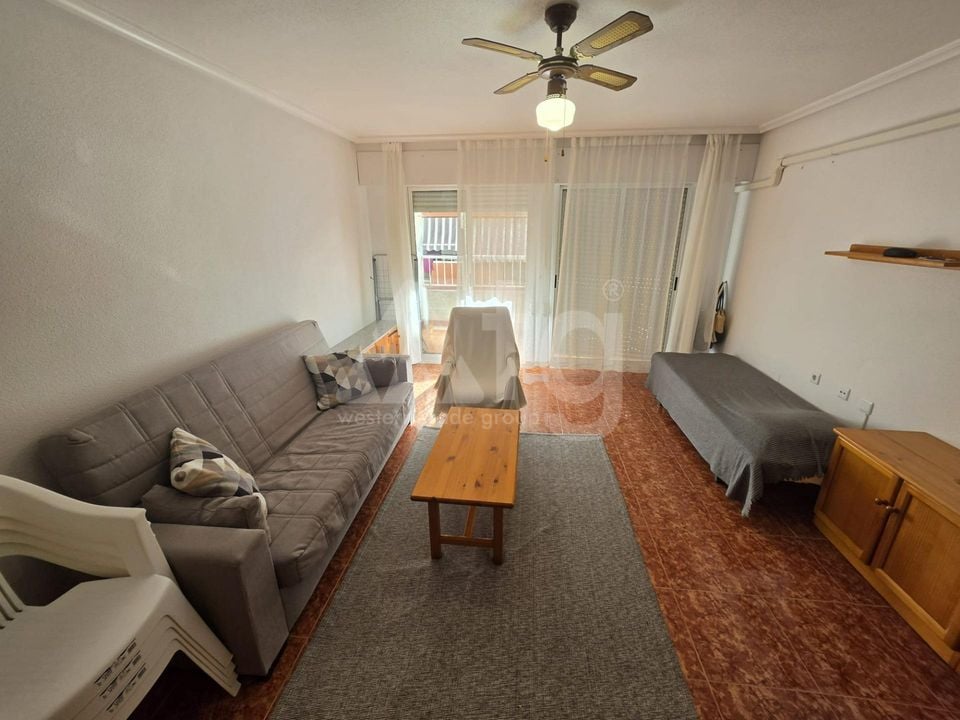 2 bedroom Apartment in Torrevieja - VEC154929 - Photo - 1