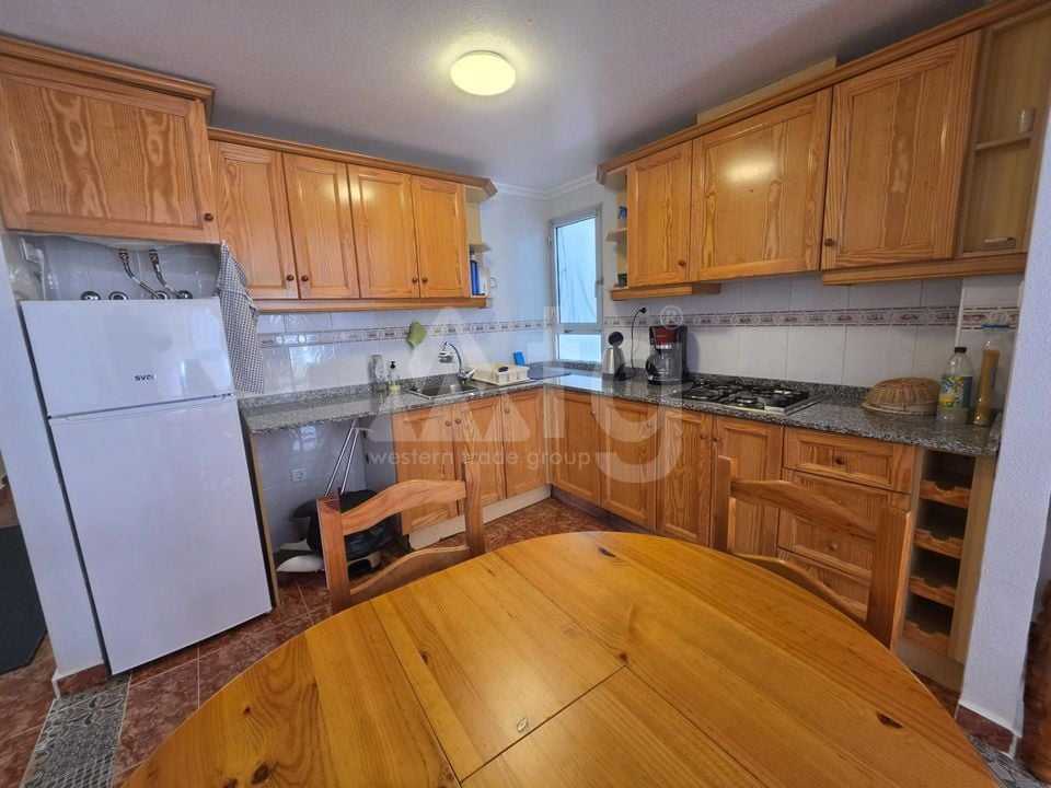 2 bedroom Apartment in Torrevieja - VEC154929 - Photo - 4