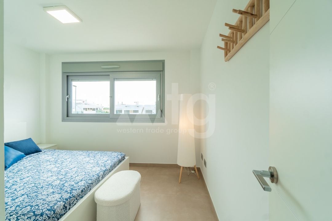 2 bedroom Bungalow in Orihuela - IMO154969 - Photo - 12