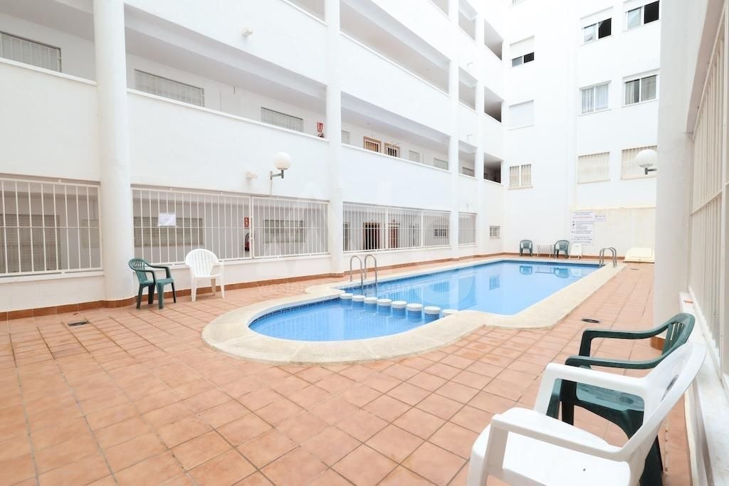 2 bedroom Apartment in Torrevieja - CRR155017 - Photo - 11