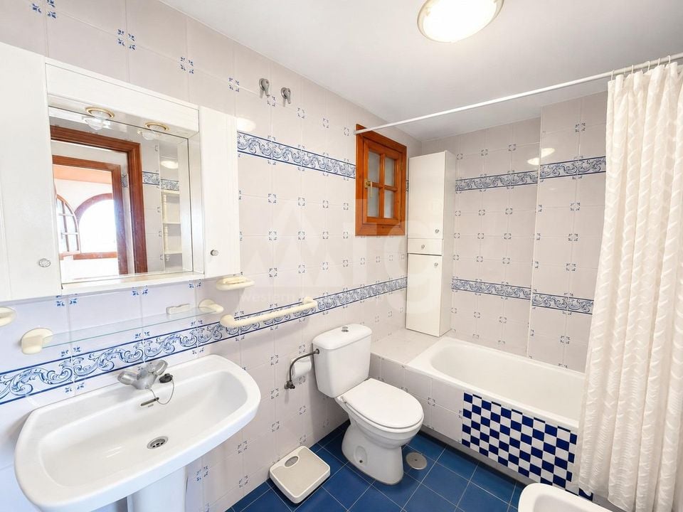 1 Schlafzimmer Penthouse-Wohnung in Torrevieja - GVS155177 - Foto - 11