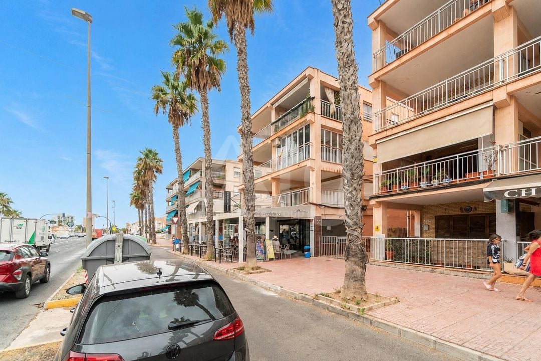 3 bedroom Apartment in Torrevieja - RPF155185 - Photo - 1