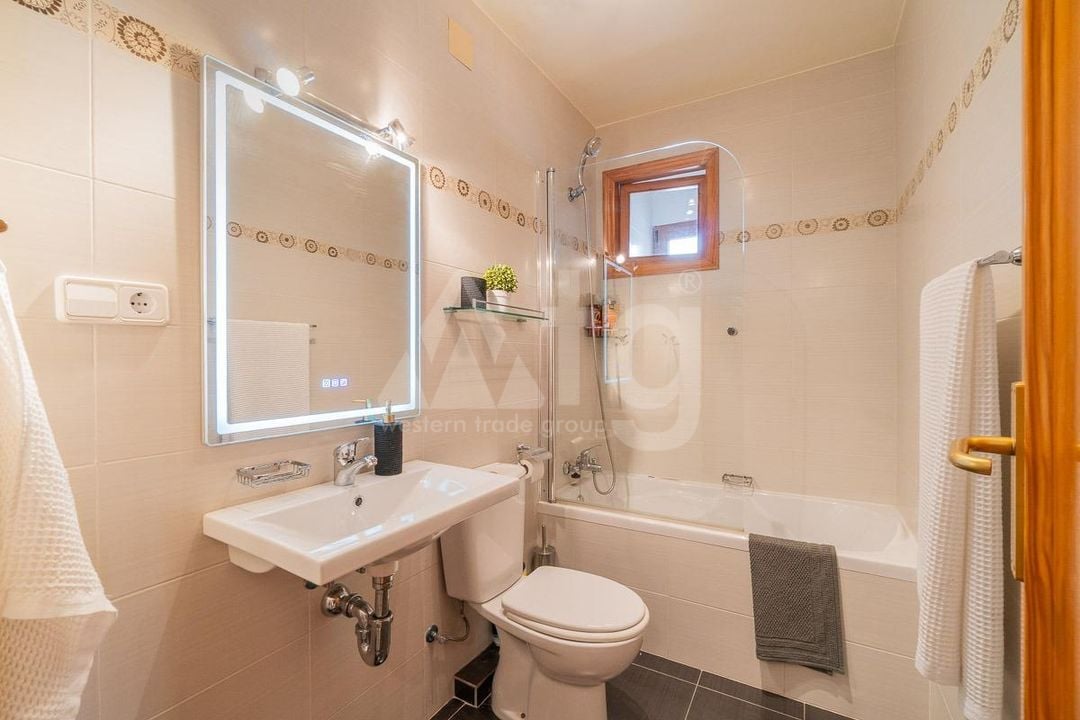 3 bedroom Apartment in Torrevieja - RPF155185 - Photo - 11