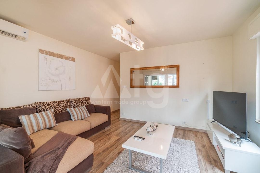 3 bedroom Apartment in Torrevieja - RPF155185 - Photo - 4