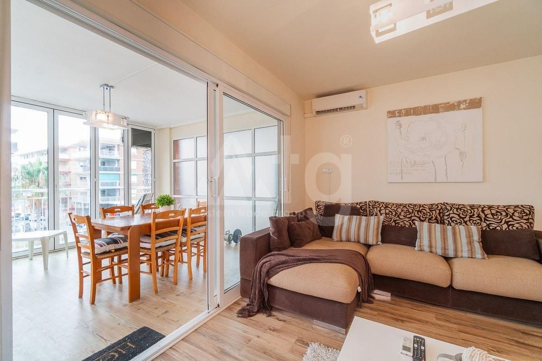 3 bedroom Apartment in Torrevieja - RPF155185 - Photo - 3