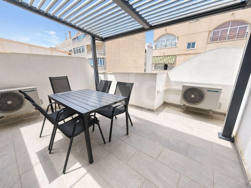 3 Schlafzimmer Doppelhaus in Torrevieja - AG155222 - Foto - 29