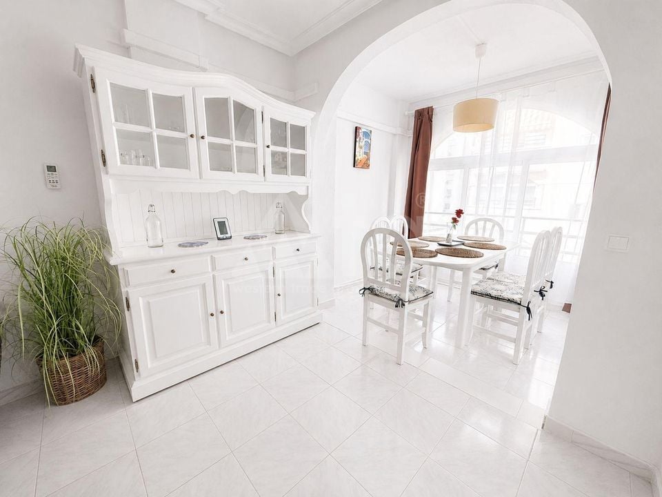 3 Schlafzimmer Doppelhaus in Torrevieja - AG155222 - Foto - 10