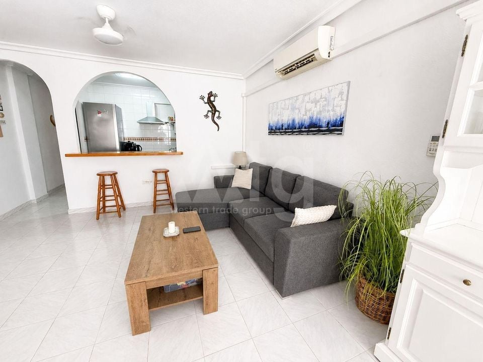 3 Schlafzimmer Doppelhaus in Torrevieja - AG155222 - Foto - 4