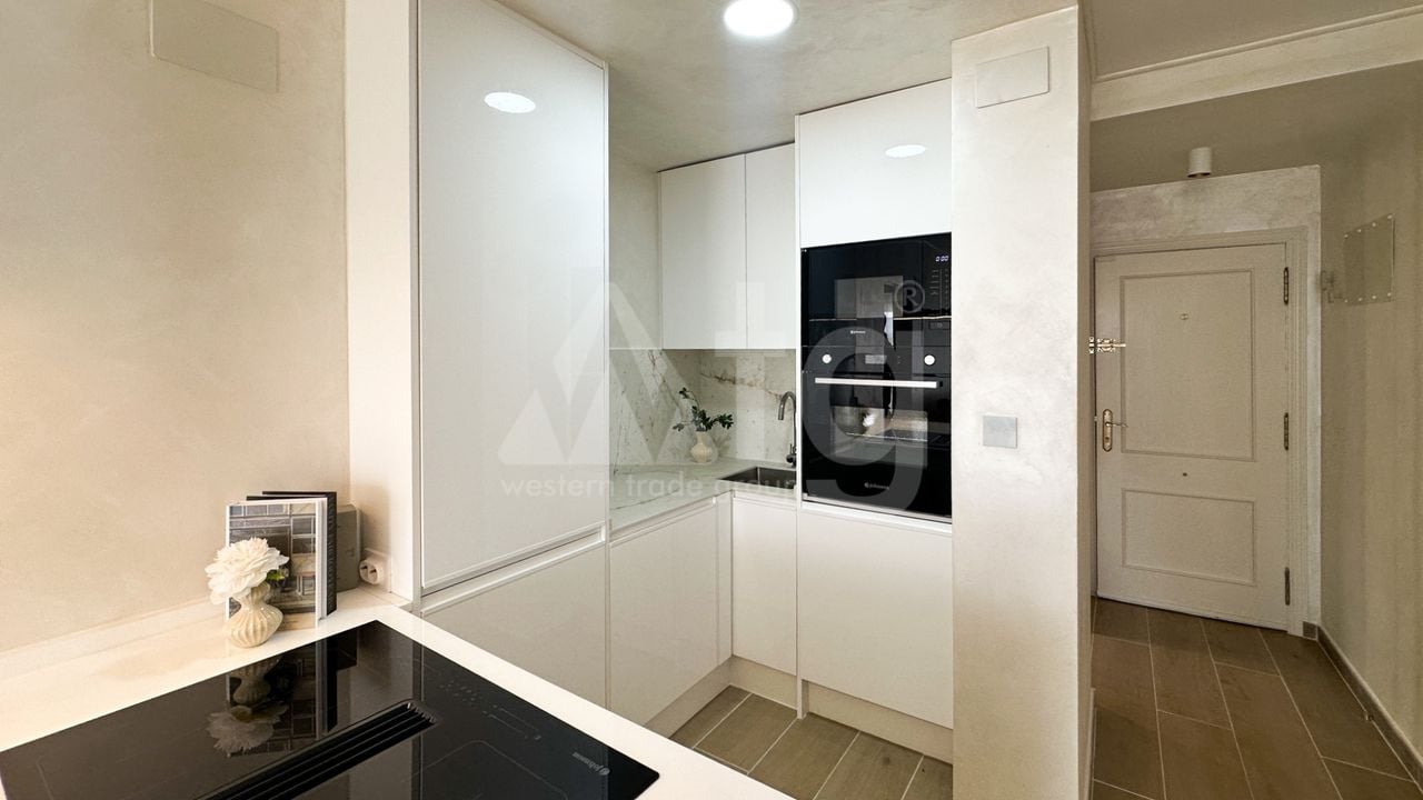 2 bedroom Apartment in Torrevieja - RCJ155255 - Photo - 8