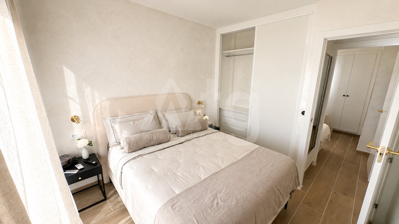 2 bedroom Apartment in Torrevieja - RCJ155255 - Photo - 10
