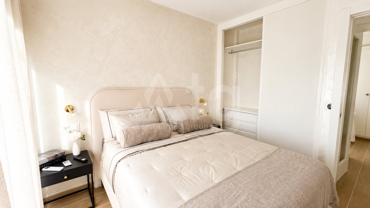 2 bedroom Apartment in Torrevieja - RCJ155255 - Photo - 12