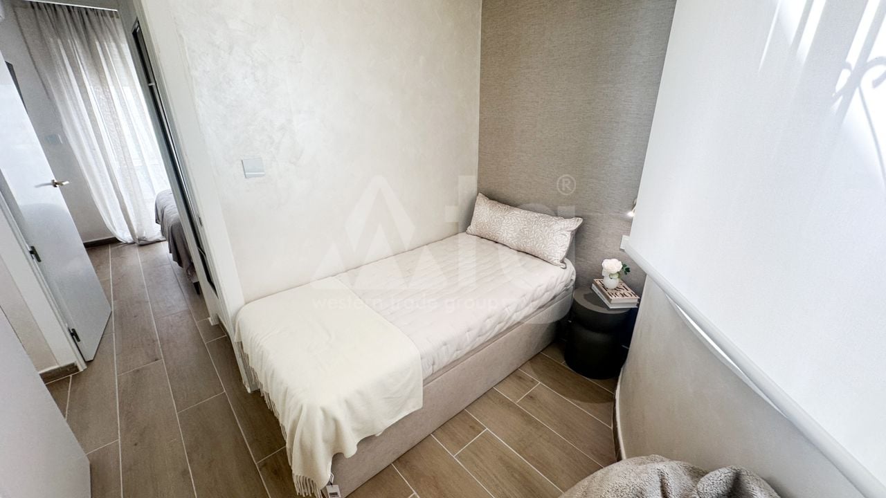2 bedroom Apartment in Torrevieja - RCJ155255 - Photo - 14
