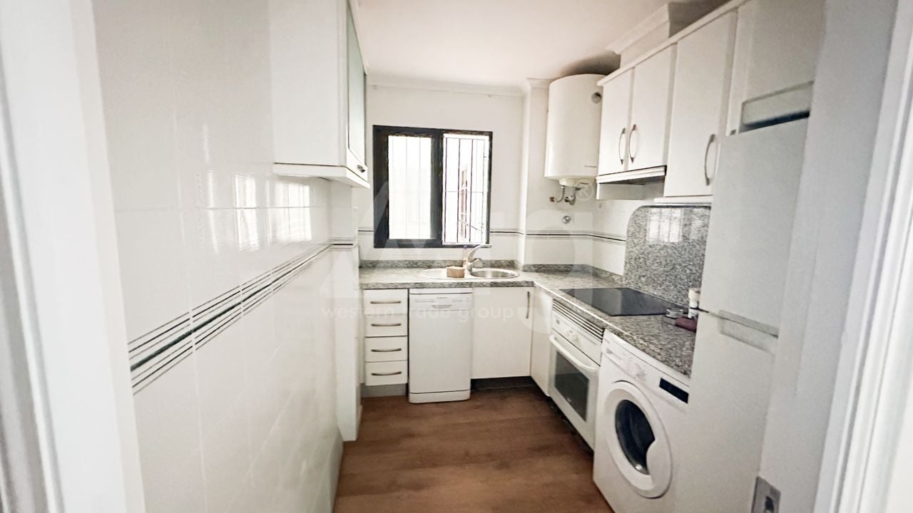 2 bedroom Apartment in Torrevieja - RCJ155411 - Photo - 3