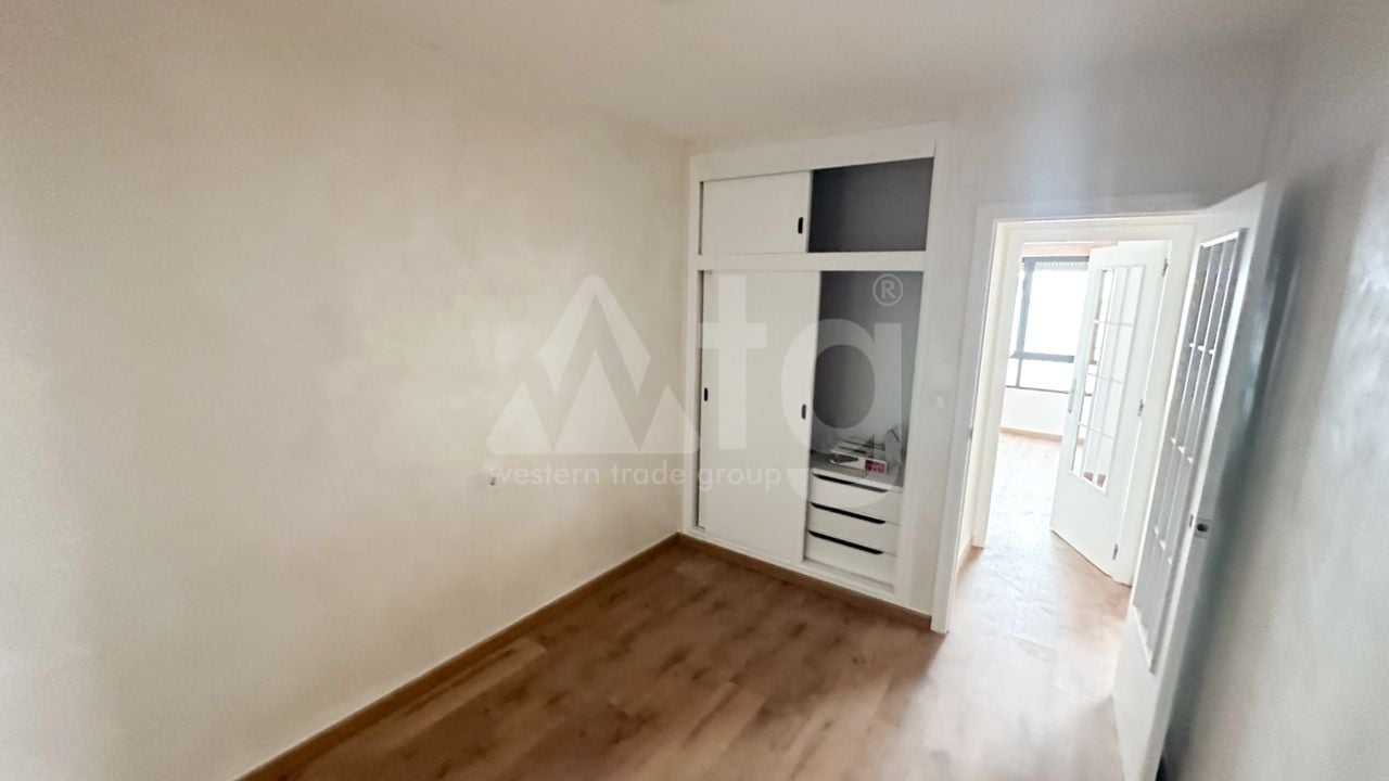 2 bedroom Apartment in Torrevieja - RCJ155411 - Photo - 9