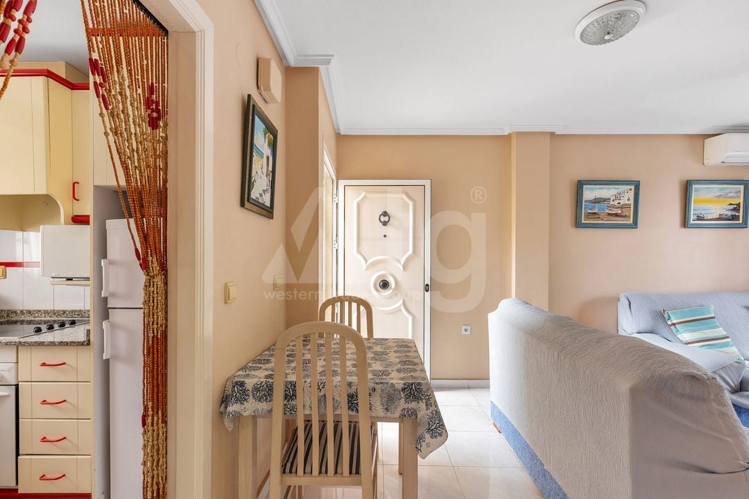 2 bedroom Apartment in Torrevieja - B155596 - Photo - 7