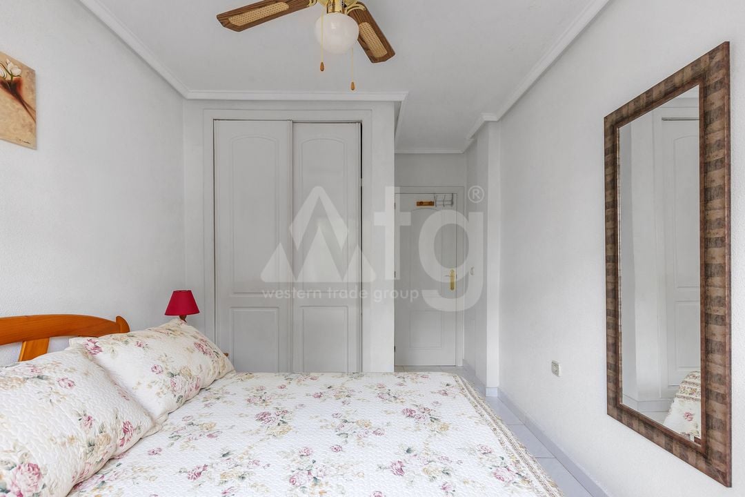 2 bedroom Apartment in Torrevieja - B155596 - Photo - 15