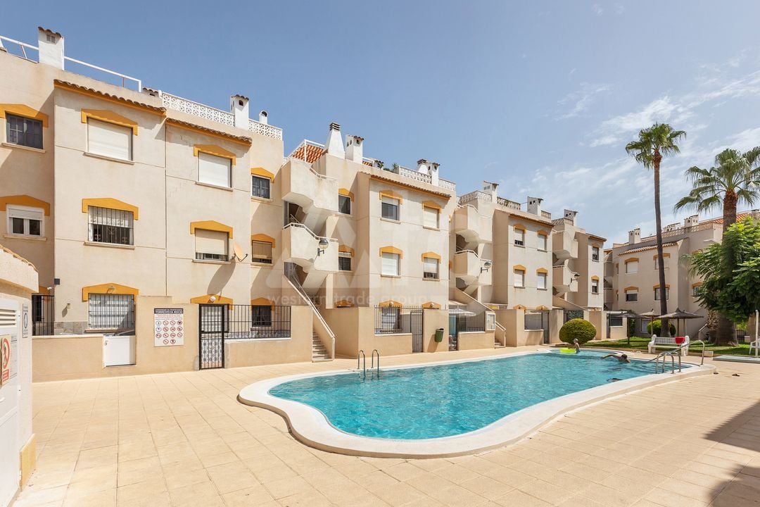 2 bedroom Apartment in Torrevieja - B155596 - Photo - 2