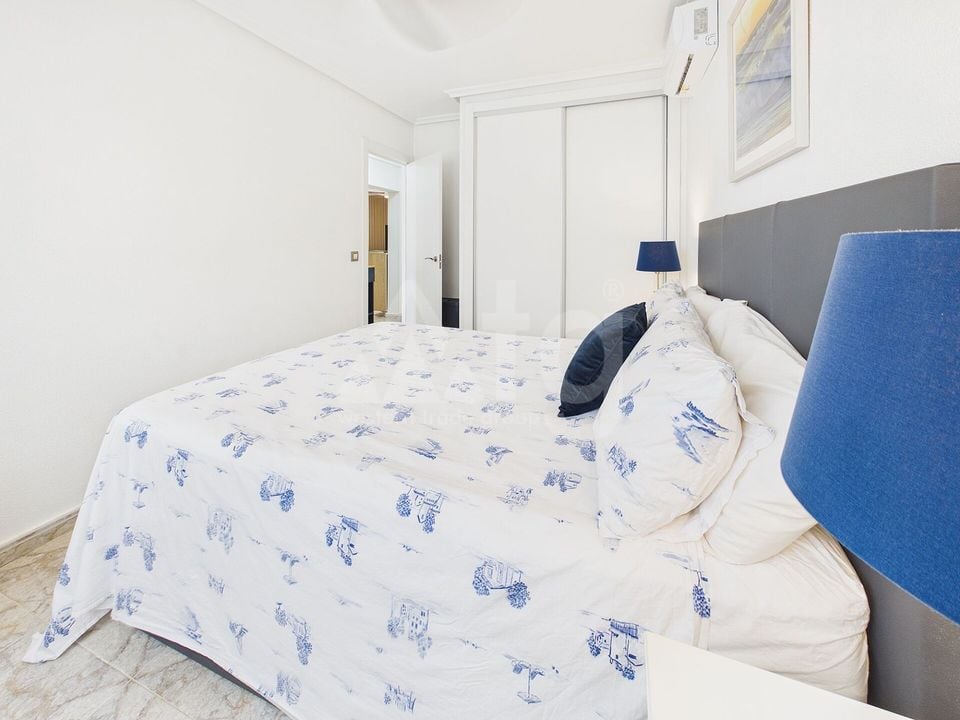 3 bedroom Villa in Pinar de Campoverde - OKW155639 - Photo - 12