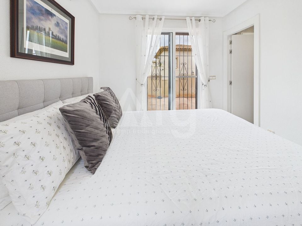 3 bedroom Villa in Pinar de Campoverde - OKW155639 - Photo - 14