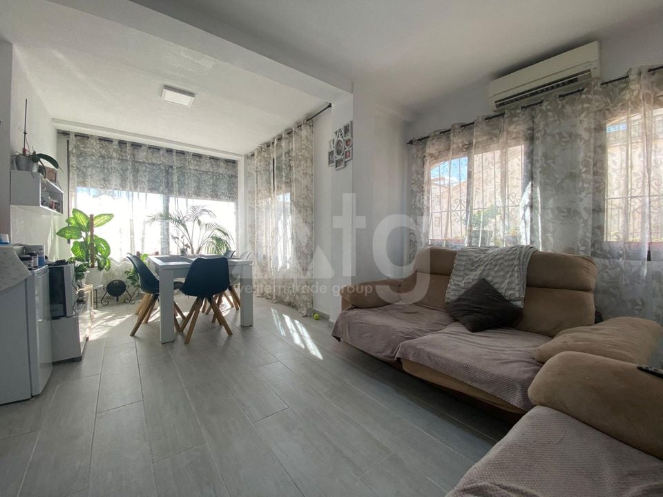 3 bedroom Apartment in Torrevieja - AG156079 - Photo - 3