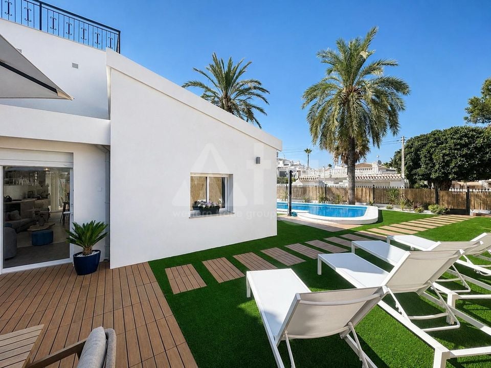 4 bedroom Villa in Punta Prima - URE156209 - Photo - 25