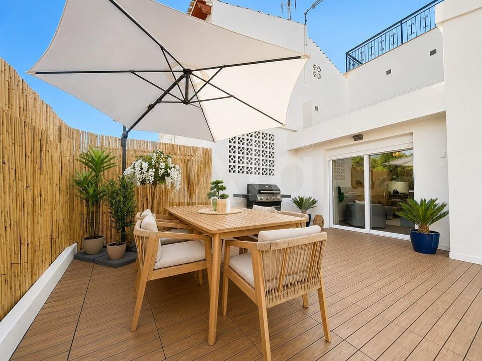 4 bedroom Villa in Punta Prima - URE156209 - Photo - 21