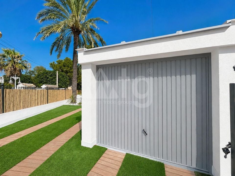 4 bedroom Villa in Punta Prima - URE156209 - Photo - 33