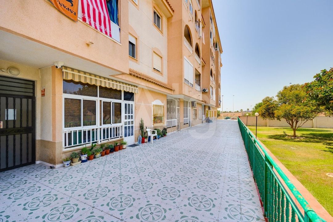 2 bedroom Apartment in Torrevieja - CYM156293 - Photo - 22