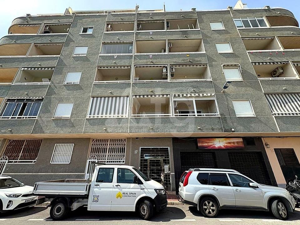 2 bedroom Apartment in Torrevieja - AG156511 - Photo - 1