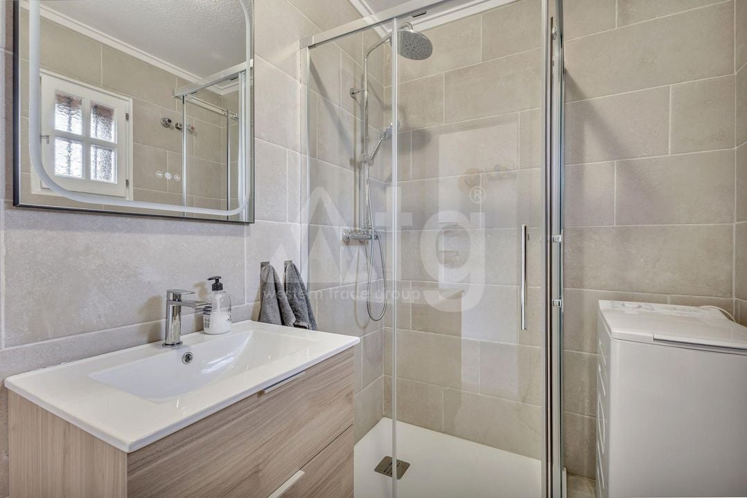 2 bedroom Penthouse in La Mata - AG157666 - Photo - 14