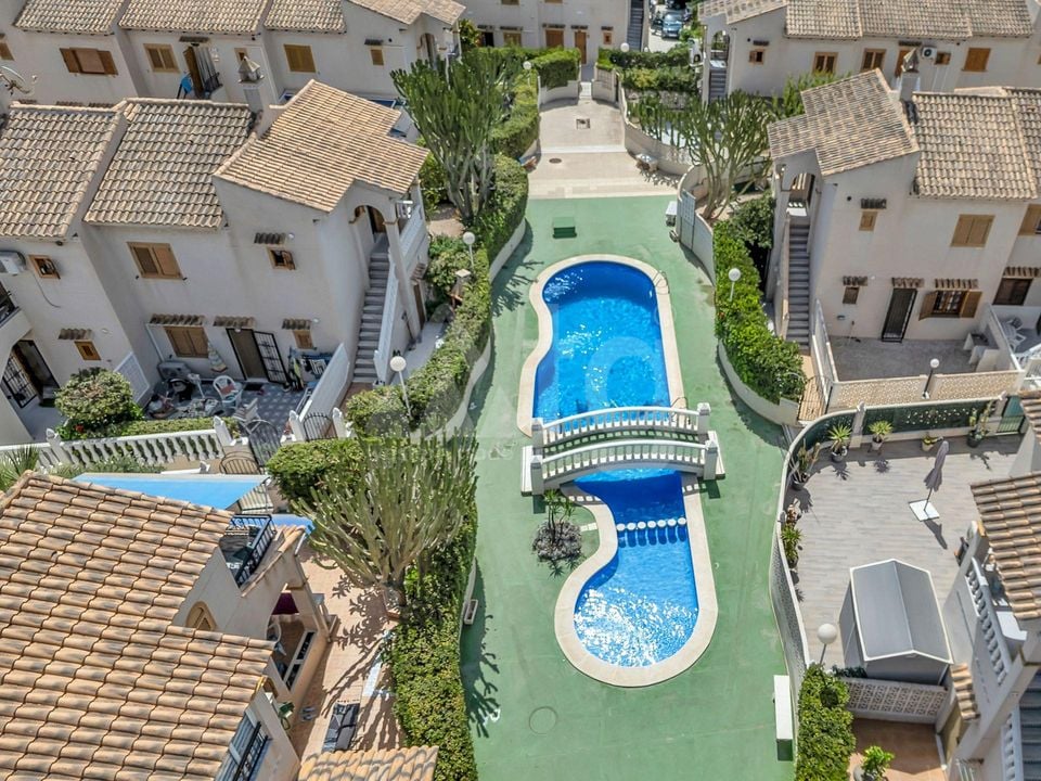 2 bedroom Penthouse in La Mata - AG157666 - Photo - 1