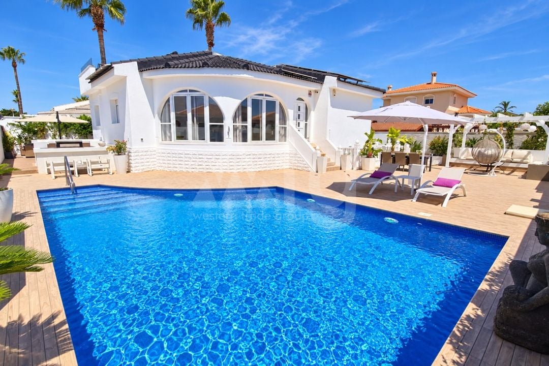 4 bedroom Villa in Ciudad Quesada - SID156556 - Photo - 1