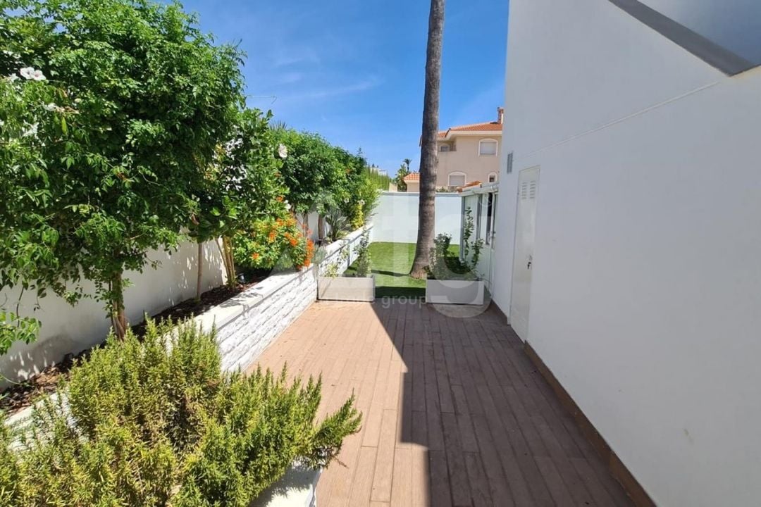 4 bedroom Villa in Ciudad Quesada - SID156556 - Photo - 16