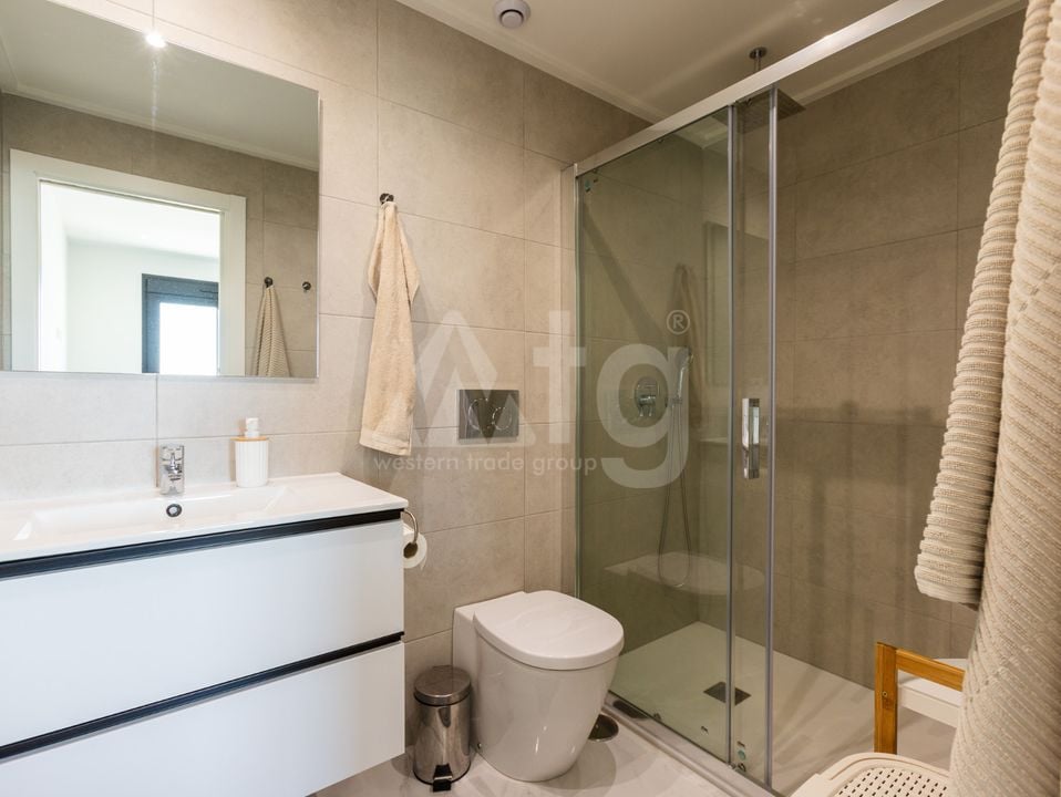 2 bedroom Penthouse in Villamartin - LEA156596 - Photo - 17
