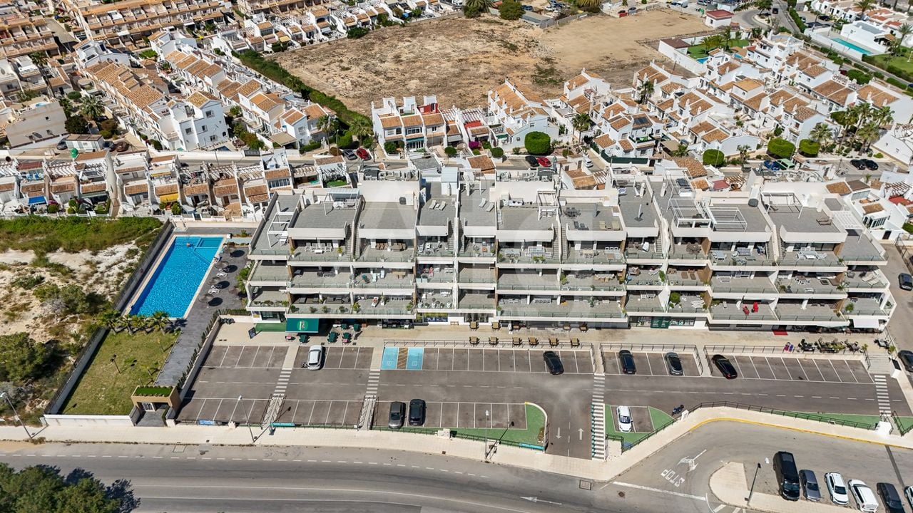 2 bedroom Penthouse in Villamartin - LEA156596 - Photo - 38