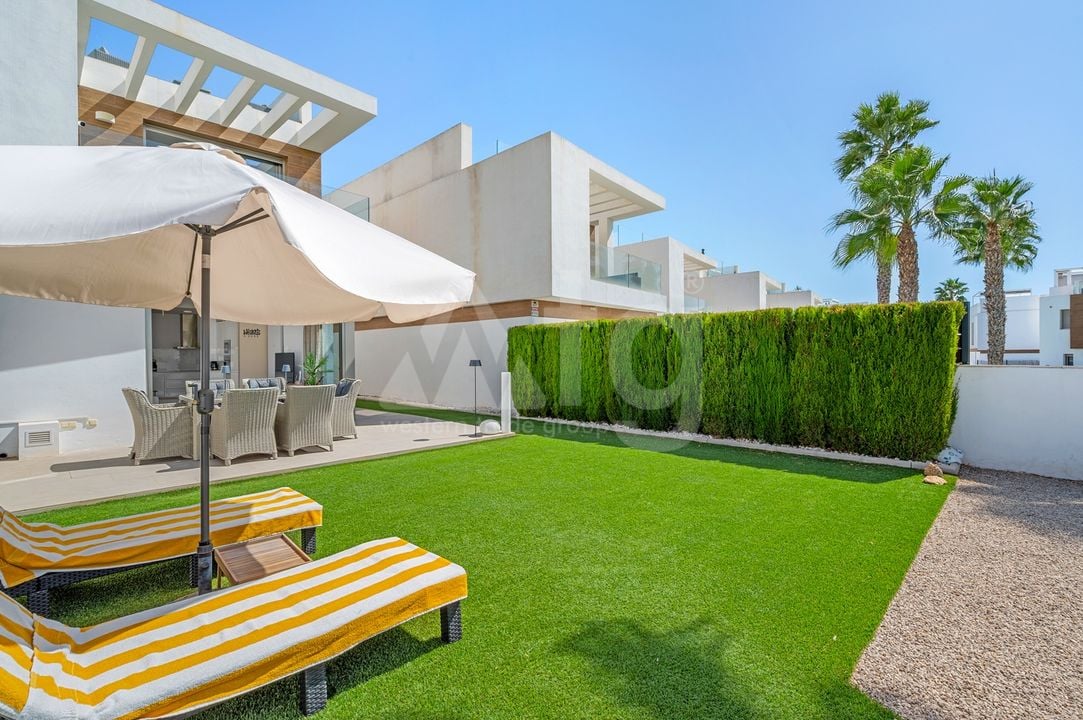 3 bedroom Villa in Villamartin - CBW156660 - Photo - 30