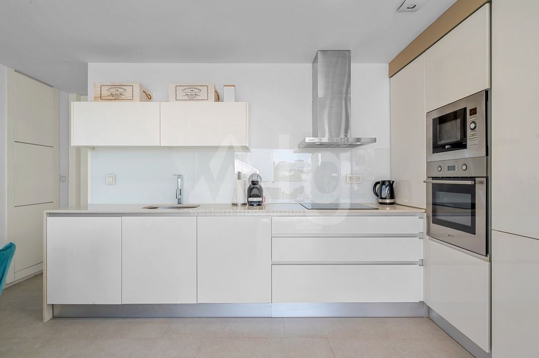 3 bedroom Villa in Villamartin - CBW156660 - Photo - 9