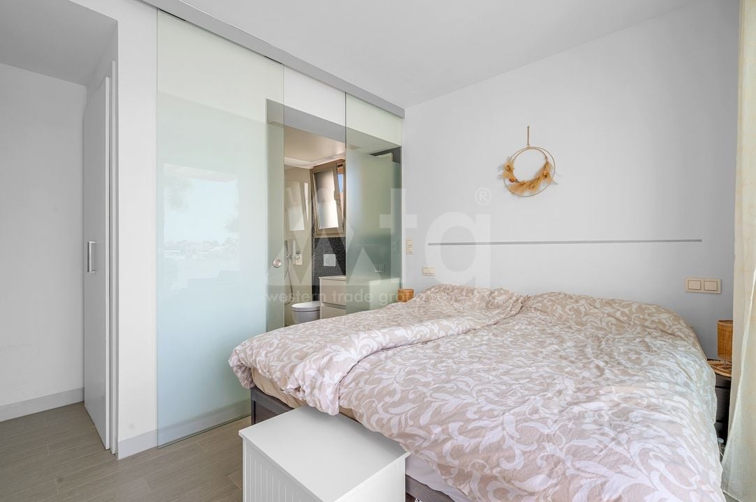 3 bedroom Villa in Villamartin - CBW156660 - Photo - 17