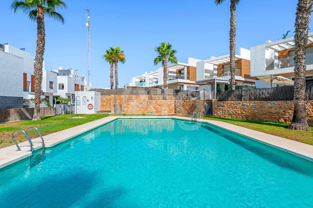 3 bedroom Villa in Villamartin - CBW156660 - Photo - 37