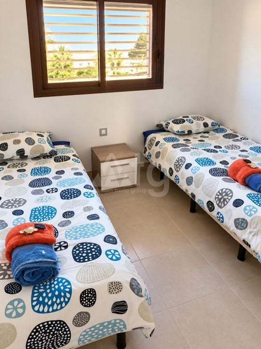 2 bedroom Apartment in Lomas de Cabo Roig - SID156850 - Photo - 10